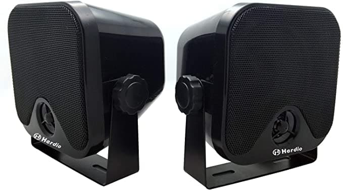An image of the 4 inch Herdio mountable boat speakers. 