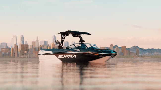 An image of a Supra Boats model on the water. 